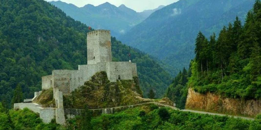 2025’te ziyaretçi rekoru kırdı! Avrupalılar Türkiye’de bu dağa akın ediyor: 181.446 kişi geldi 5